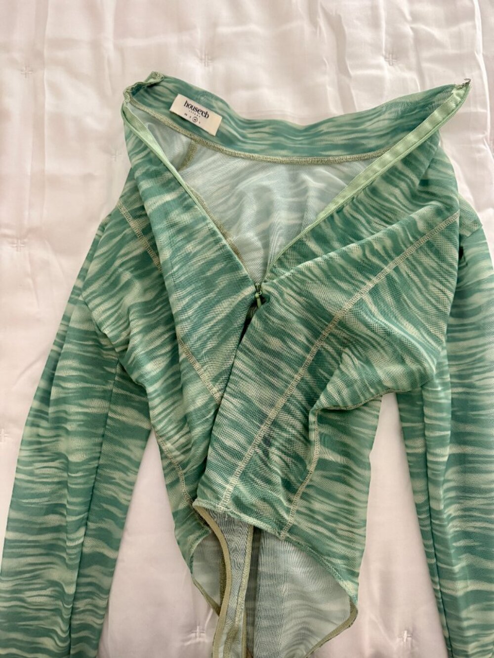 House of CB Eleanoar Body Suit Top in Green - Picture 3 of 3